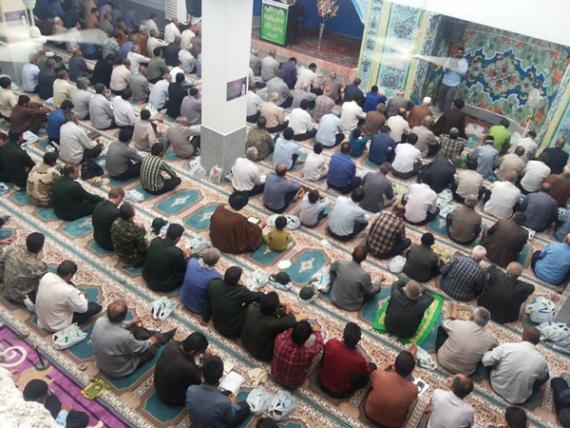 رحضور پرشور مردم شهر دهدشت در نماز جمعه/پایگاه خبری کهگیلویه